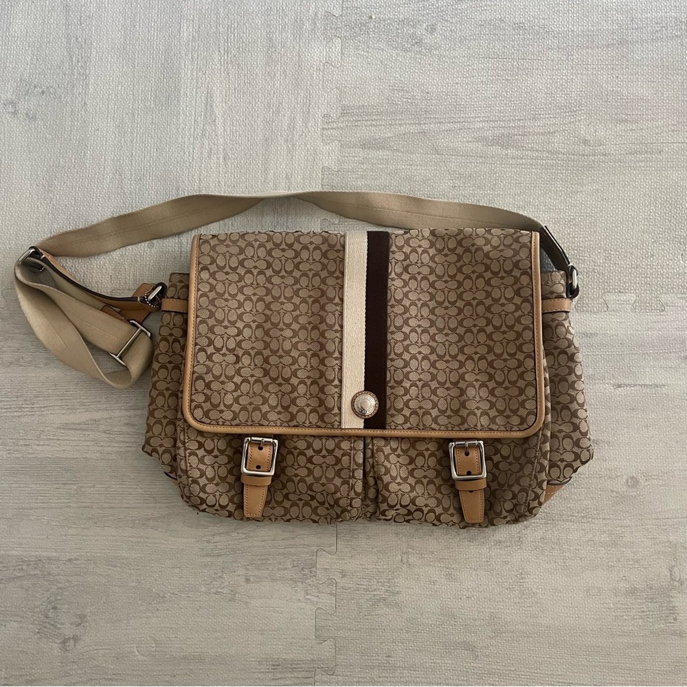Coach Signature 2000s Y2K Tan messenger cross-body bag